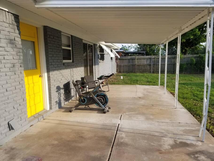 *New*Entire Home In Rose District*Dine*Shop*Fun Broken Arrow Exterior foto
